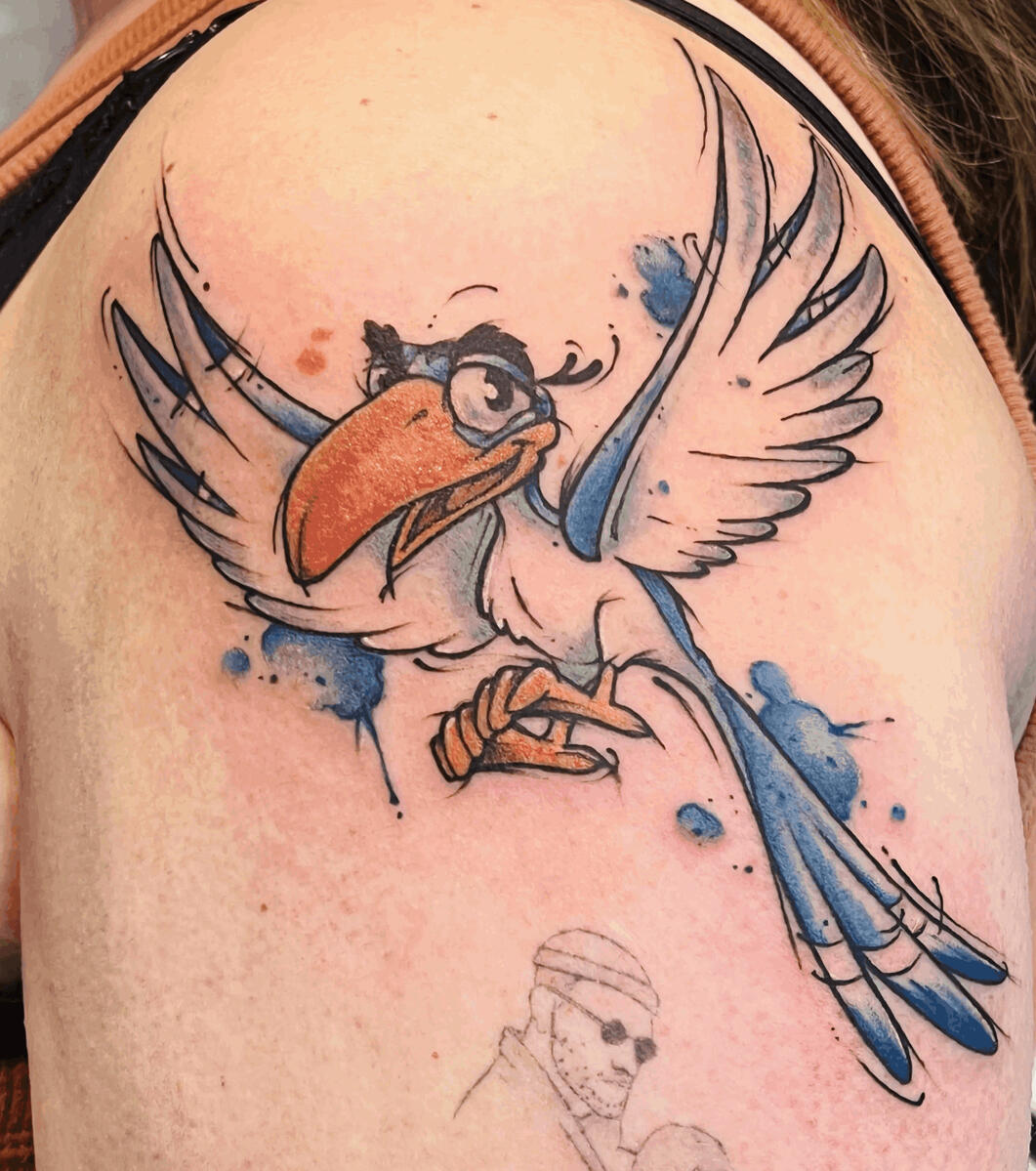 tattoo disney roi lion zazu effet croquis couleur aquarelle